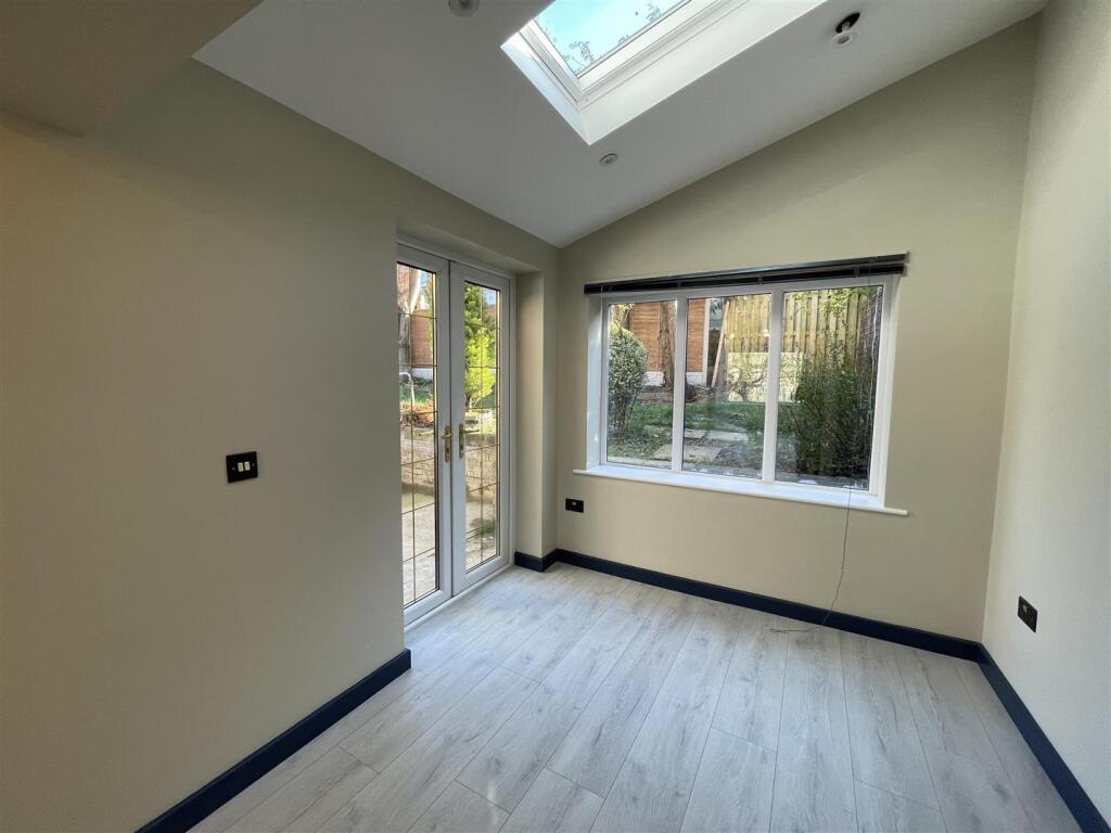 House in Sheffield - View 5