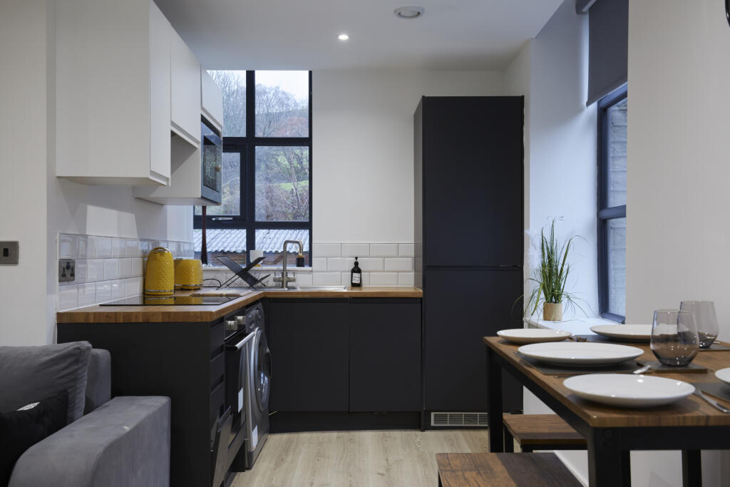 Apartment in Kirklees, Holme Valley - View 4