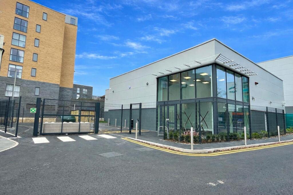 Main image of property: Lower Park Road, Arnos Grove, New Southgate, London, N11