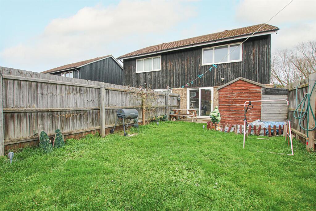 House in West Suffolk, Newmarket - View 2