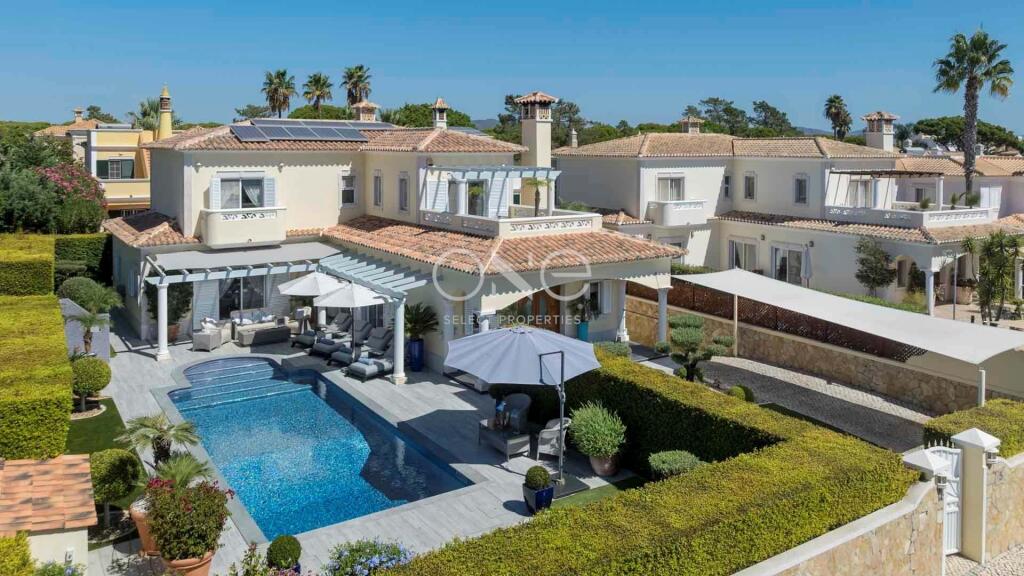 Main image of property: Algarve, Almancil