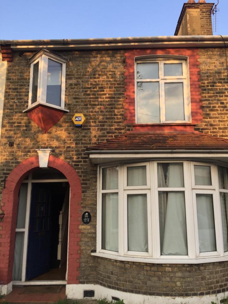 Main image of property: Rainham, Essex, RM13