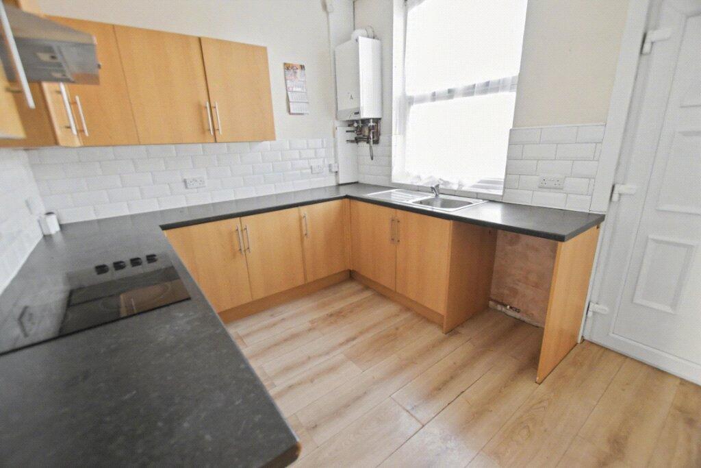 House in Leeds, New Blackpool, Farnley - View 3