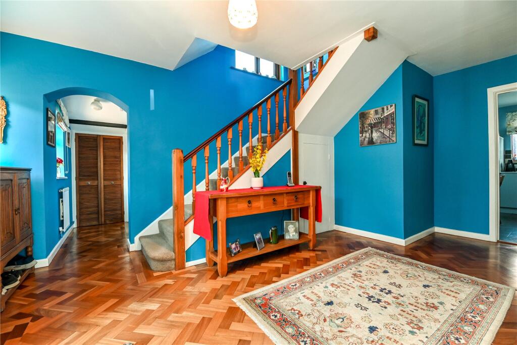 Barton Court Road, New Milton, Hampshire, BH25 photo 4