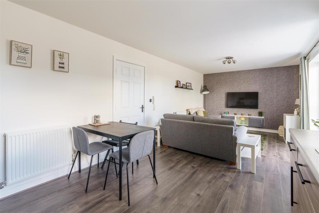 Main image of property: Port Rise, Chatham