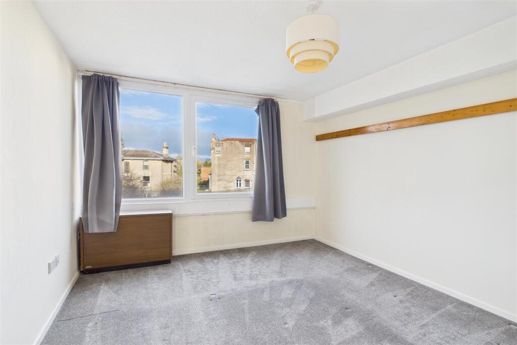 Apartment in Bristol, High Kingsdown, Cotham - More