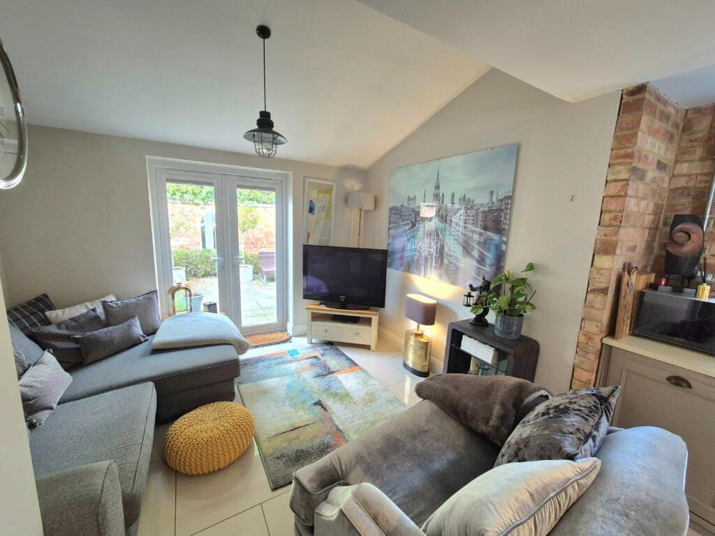 House in Northampton - View 4