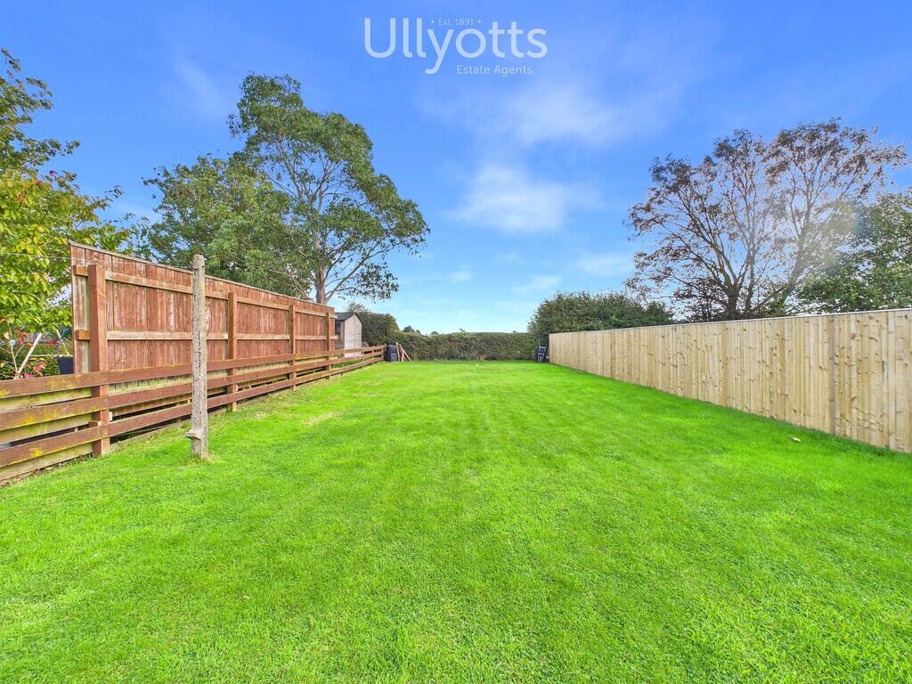 House in York, North Frodingham - View 2