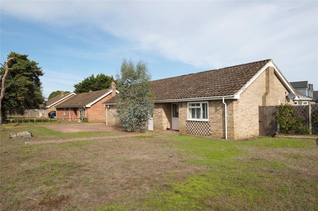 The Pines, Holywell Row, Bury St. Edmunds, Suffolk, IP28 photo 2