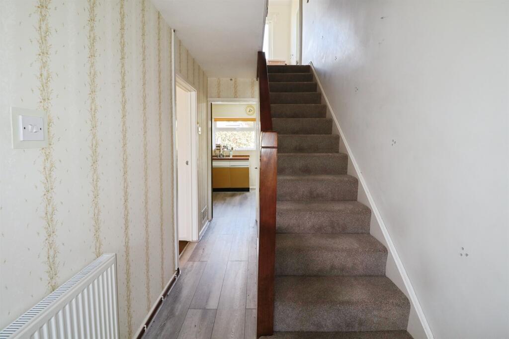House in Dinas Powys, Murch - View 3