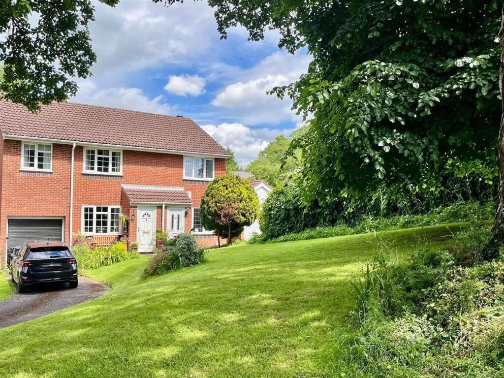Main image of property: Lisures Drive, Sutton Coldfield