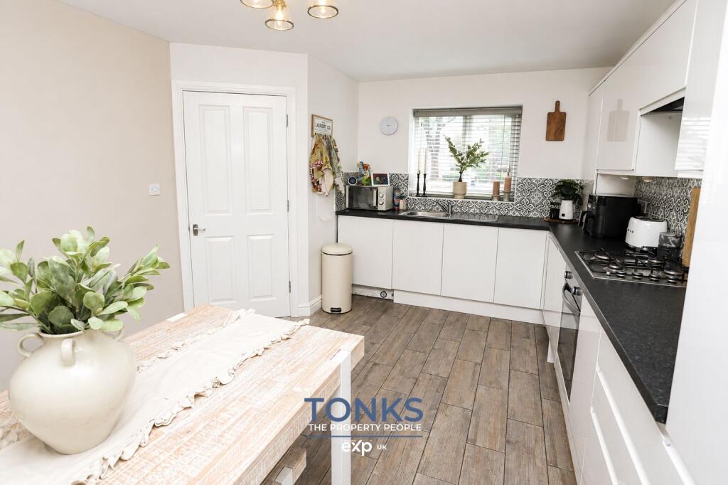 House in Birmingham, Woodgate - More