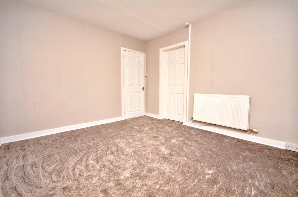 25 Kirkpatrick Street, Girvan, Ayrshire, KA26 0AD photo 4
