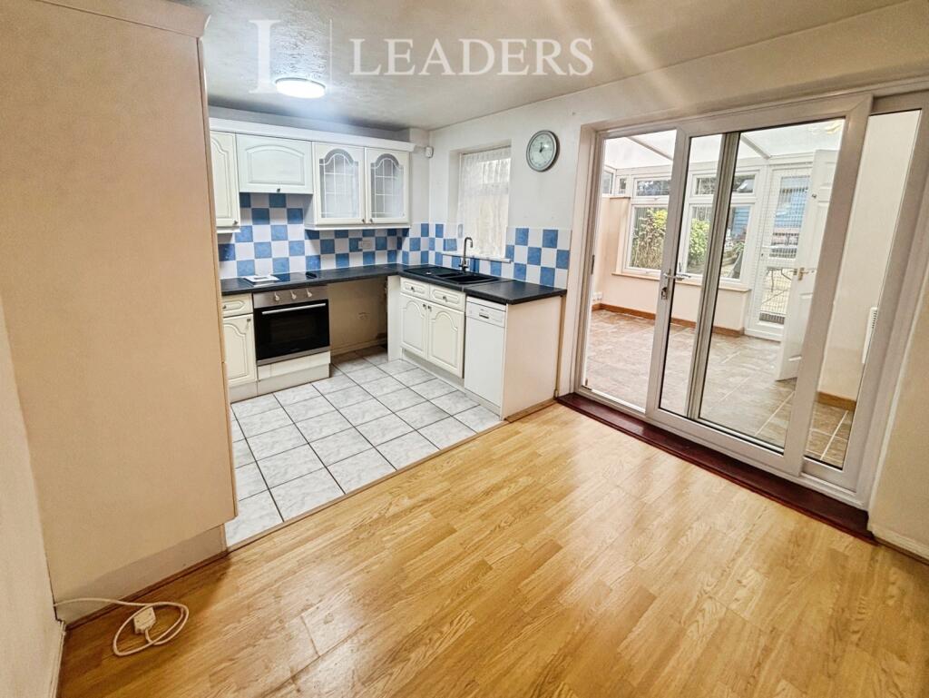 Burcote Drive, Portsmouth, Hampshire photo 5