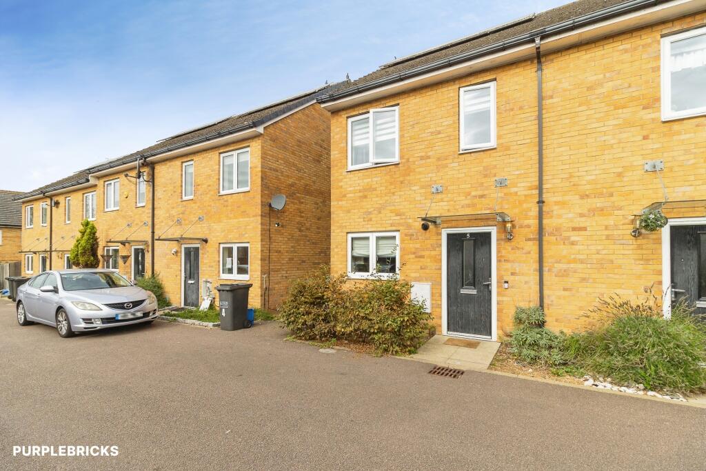 Main image of property: McCowen Close, Luton, LU1