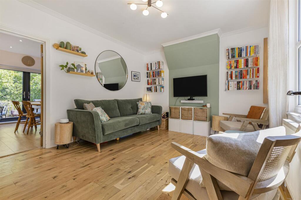 House in Tonbridge - View 5
