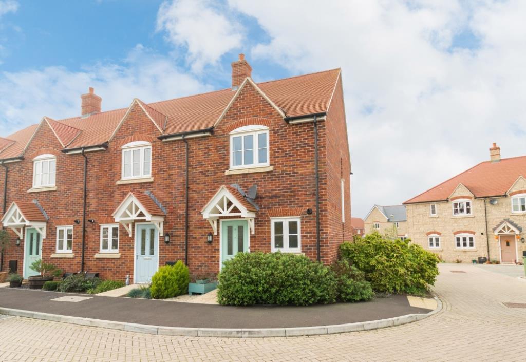 Main image of property: Milbank Way, Steventon