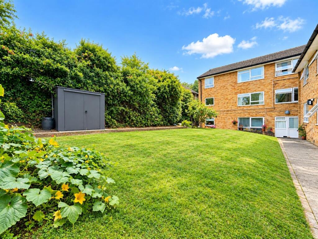 Main image of property: Avenue Road, Southgate, London