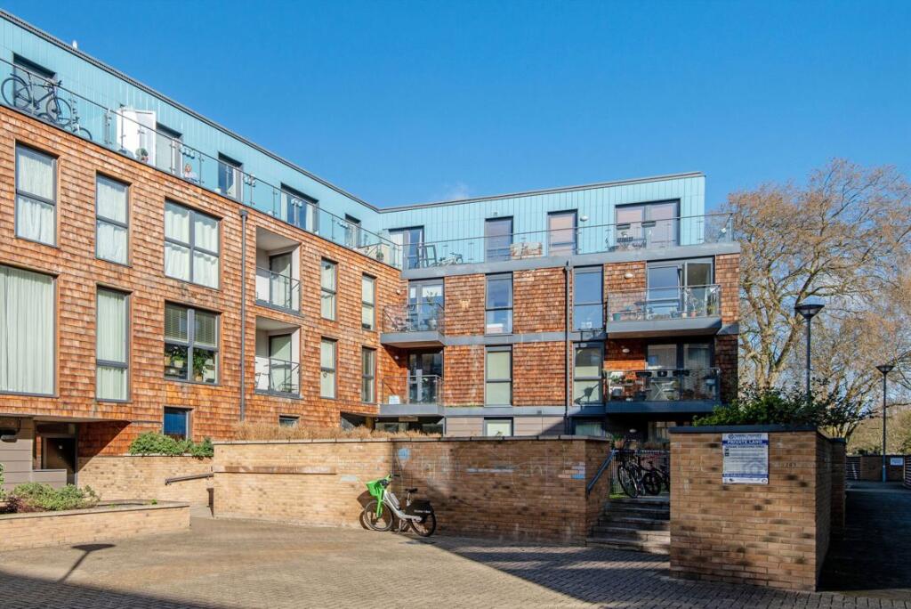 Main image of property: New Gun Wharf, Victoria Park