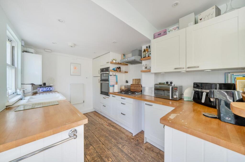 House in London - More