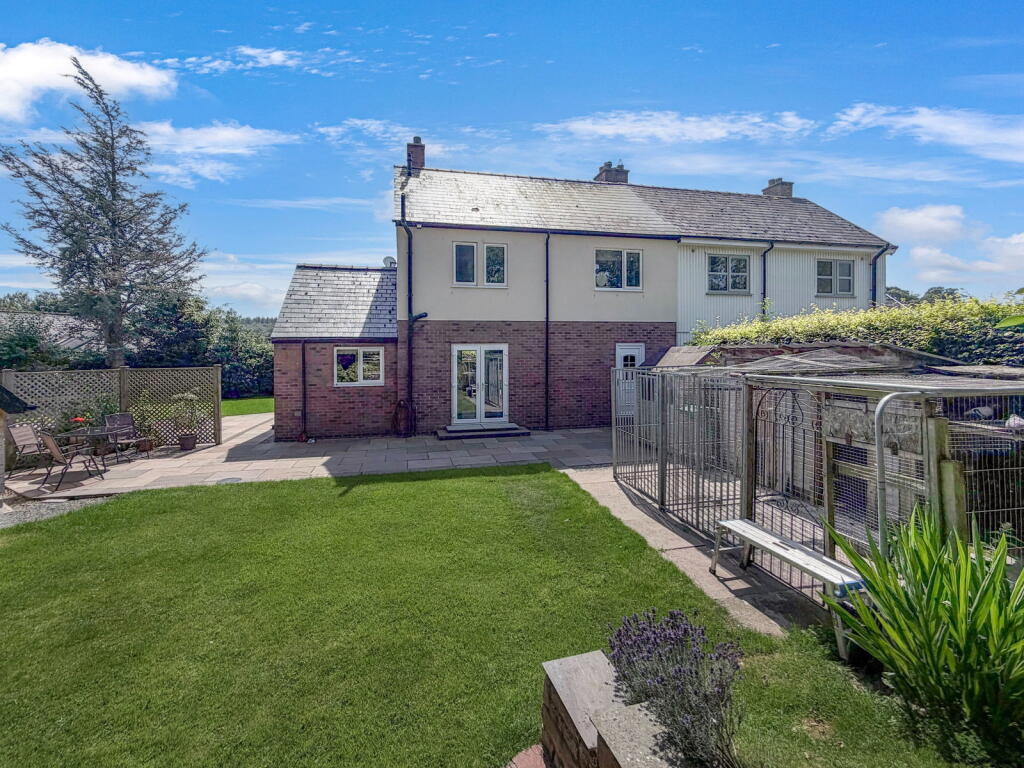 House in Cumbria, Burtholme - More