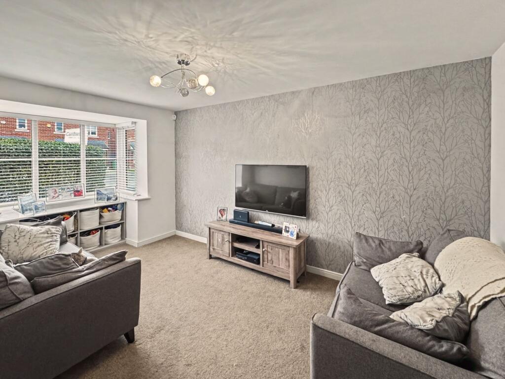 Hardys Close, Radcliffe, M26 photo 2