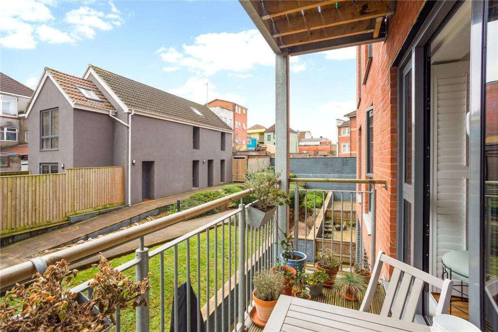 Property photo 11