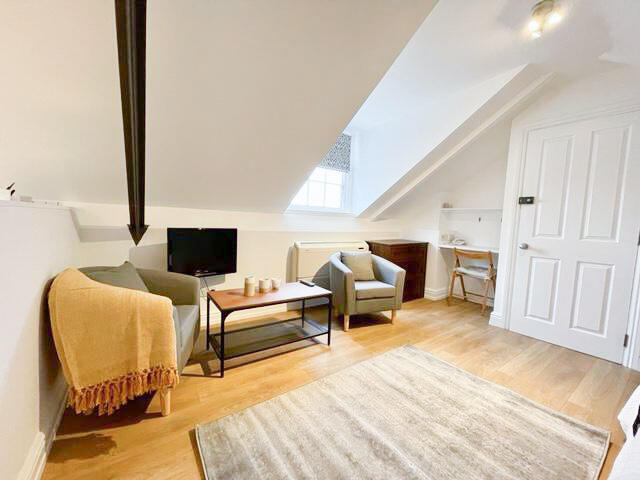 Studio flat for rent
