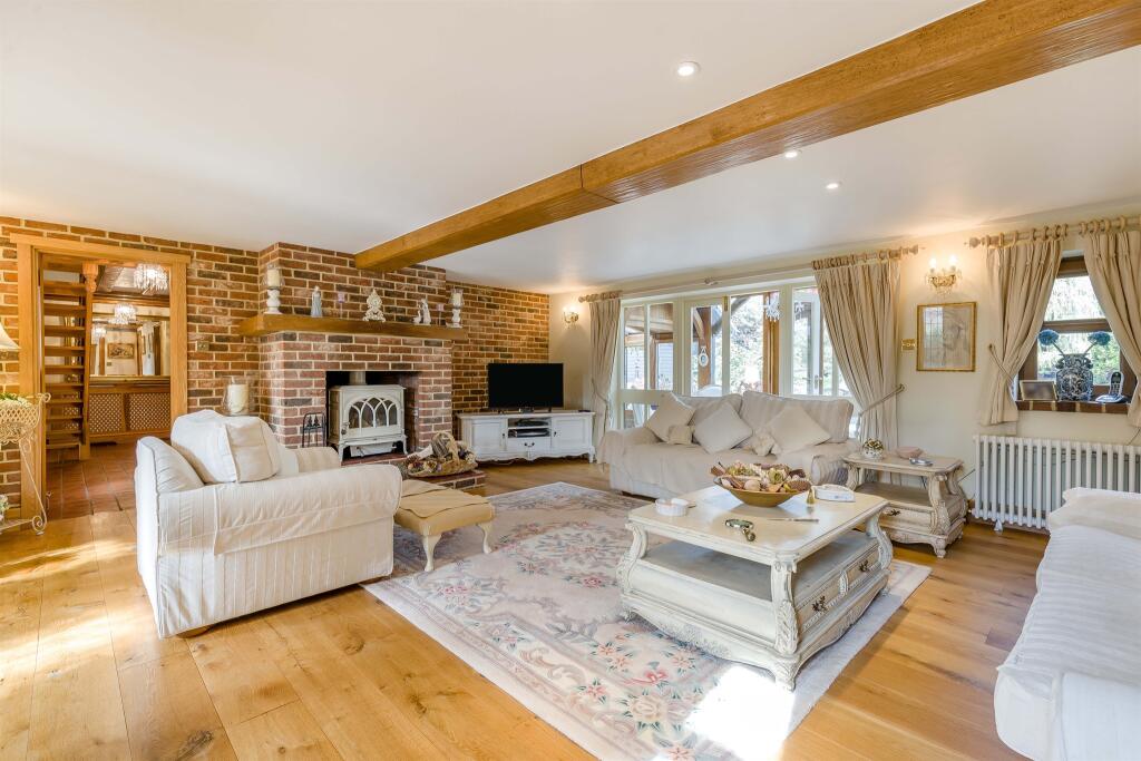 Methwold Road, Whittington, King's Lynn - View 5