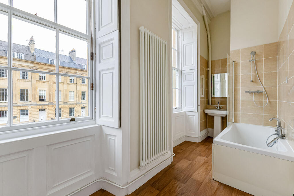 Apartment in Bath, Bathwick - More
