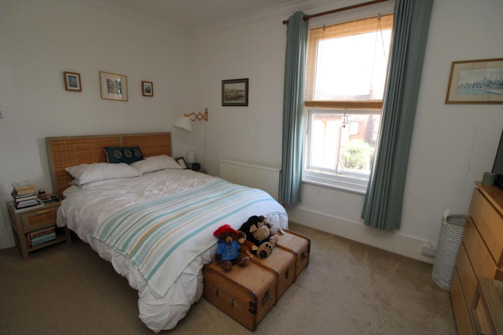 Goldington Avenue, Bedford, MK40 photo 4
