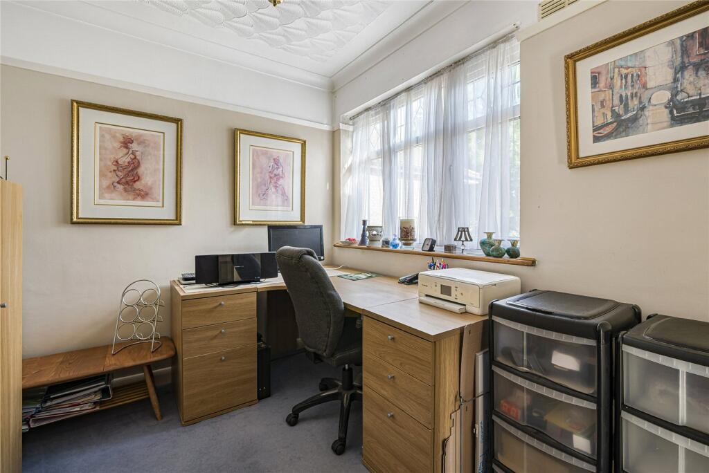 Apartment in London - View 4