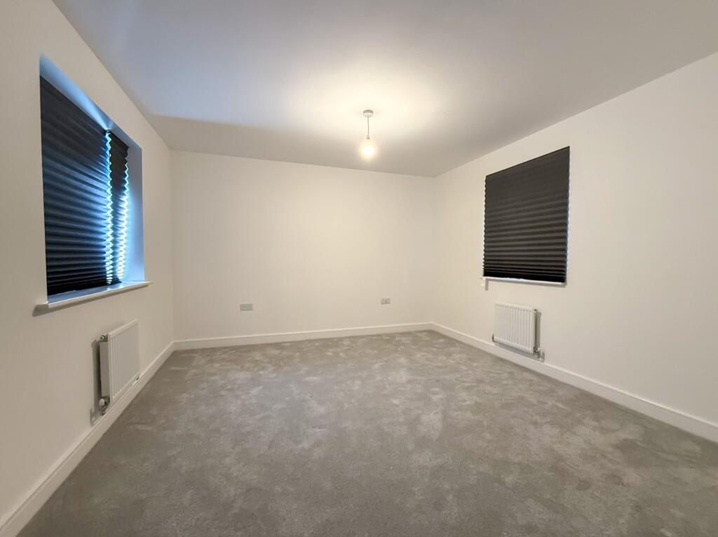 House in Nailsea, North Somerset - More