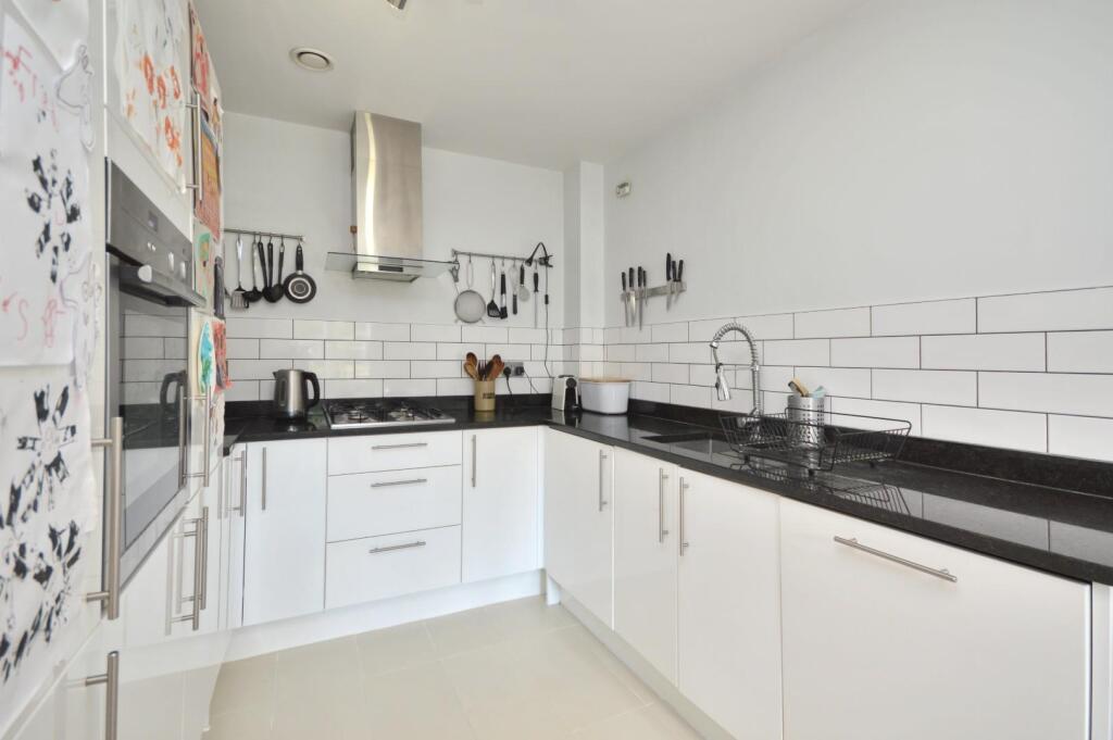 House in Keynsham, Bath and North East Somerset - More