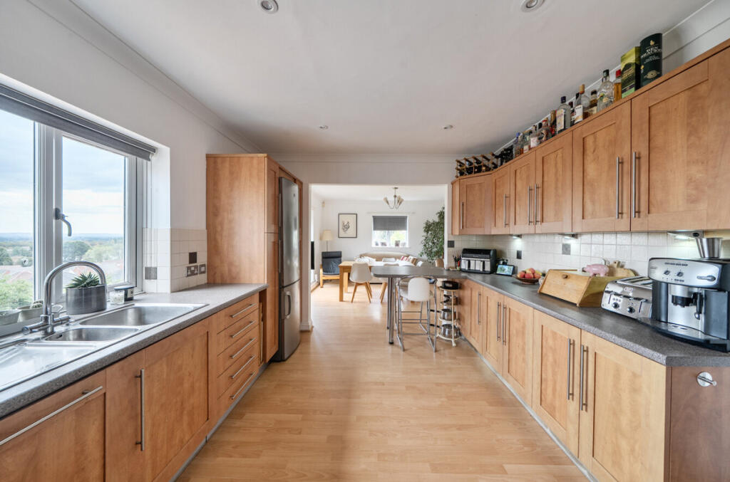 House in Bath - View 4