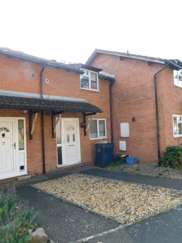 Main image of property: 9 Bromley Road, Gains Park, Shrewsbury, SY3 5AZ