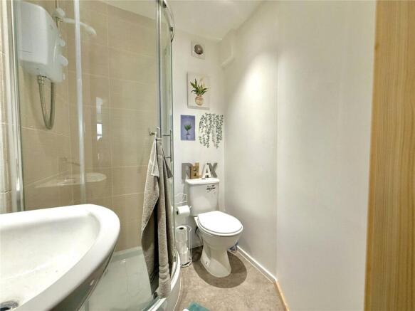 Shop Shower Room