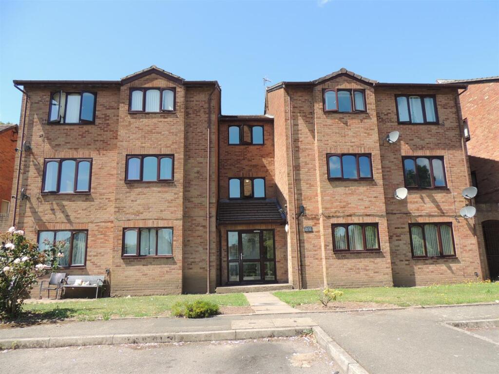 Main image of property: Dawes Close, Stoke, CV2
