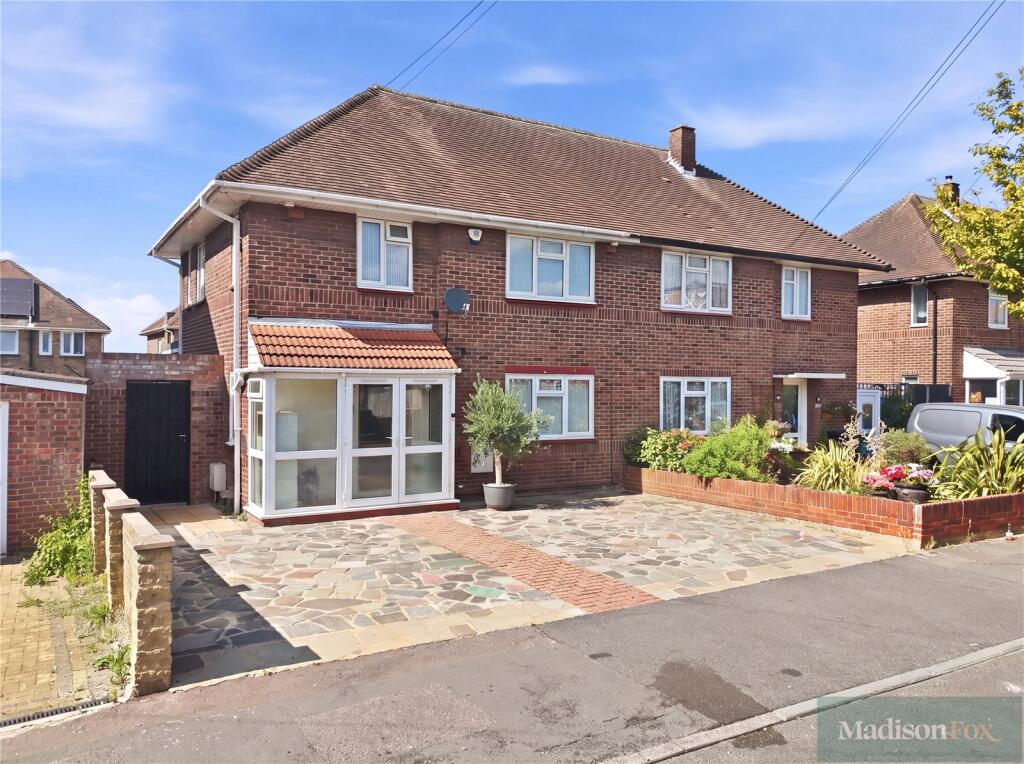 Main image of property: Leyswood Drive, Ilford, IG2
