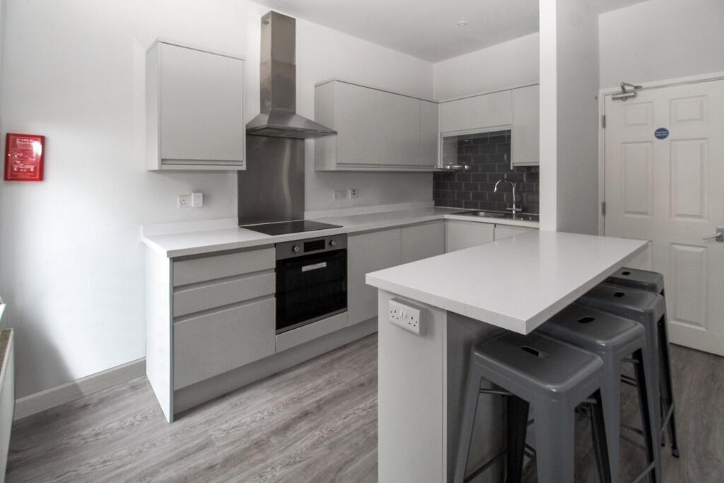 Apartment in Nottingham, Old Lenton, Lenton - View 3