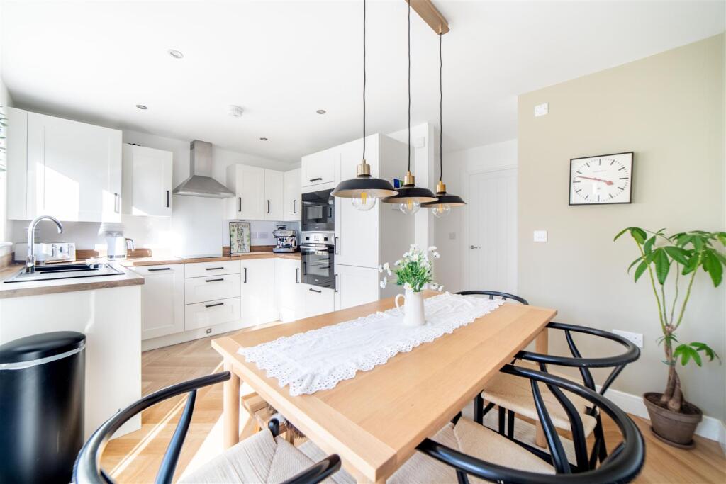 House in Newcastle upon Tyne, Woolsington - View 5