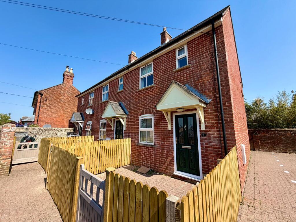 Main image of property: Rope Yard, Royal Wootton Bassett, SN4
