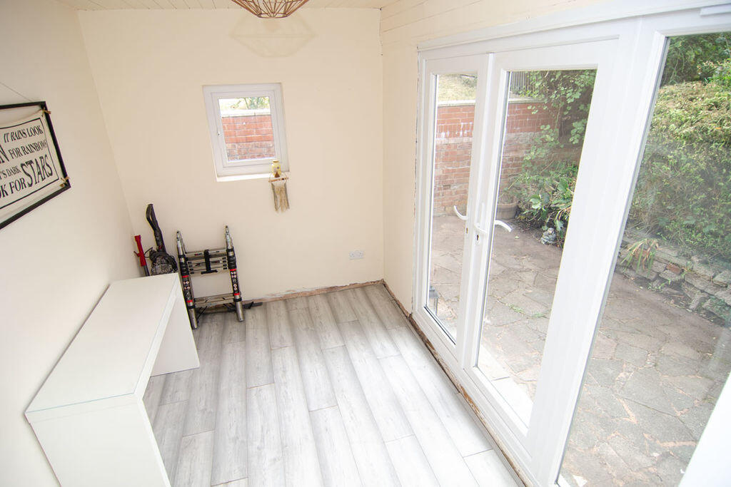 Apartment in Walsall - View 4