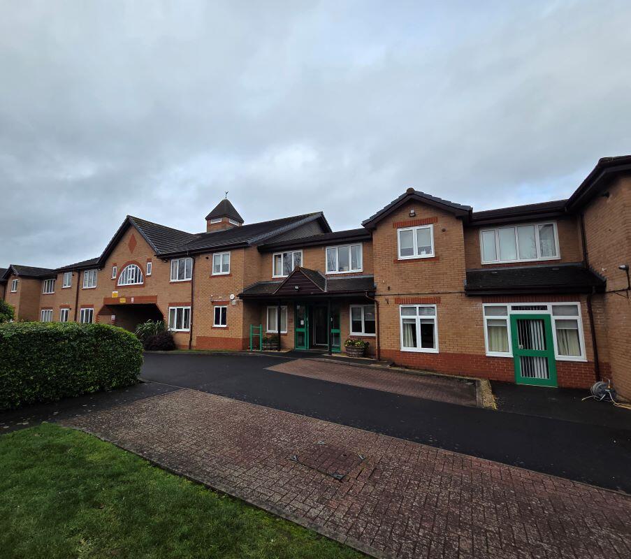 Main image of property: Apartment 36 Kingsford Court, 125 Ulleries Road, Solihull, West Midlands, B92 8DT