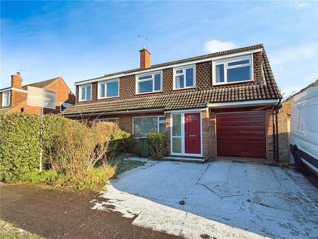4-bed semi-detached on Montfort Road, Romsey, Hampshire, £440,000
