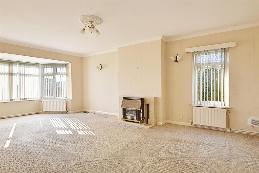 Rookhurst Road, Bexhill-On-Sea photo 3
