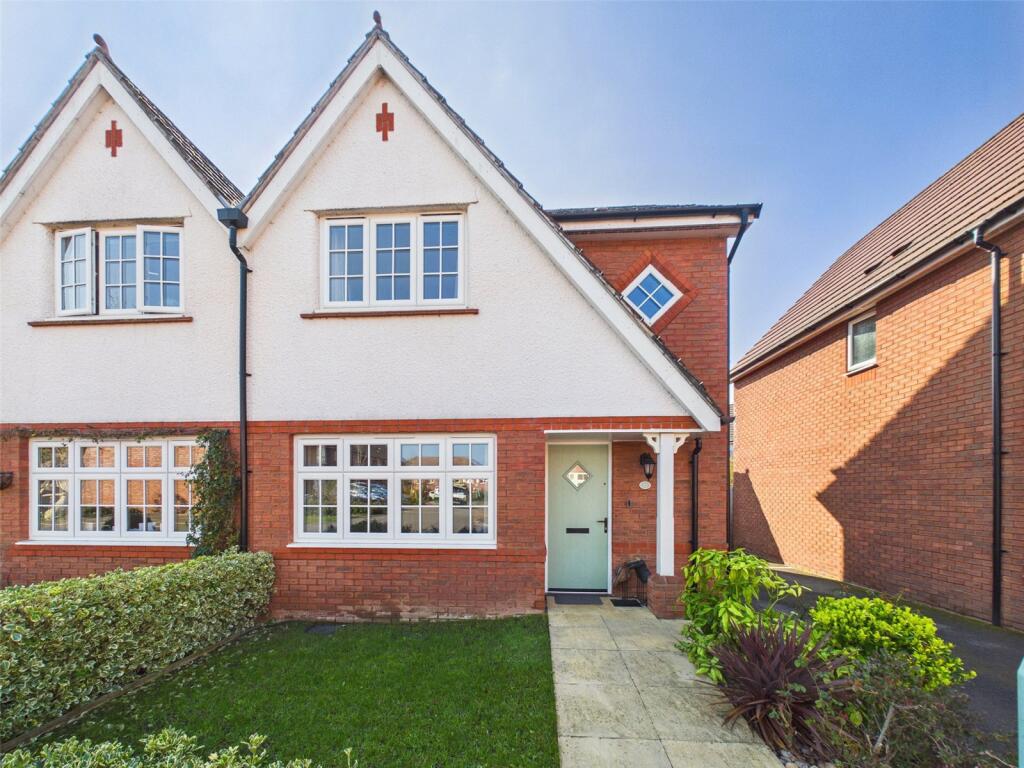 Main image of property: Cullis Close, Hardwicke, Gloucester, Gloucestershire, GL2