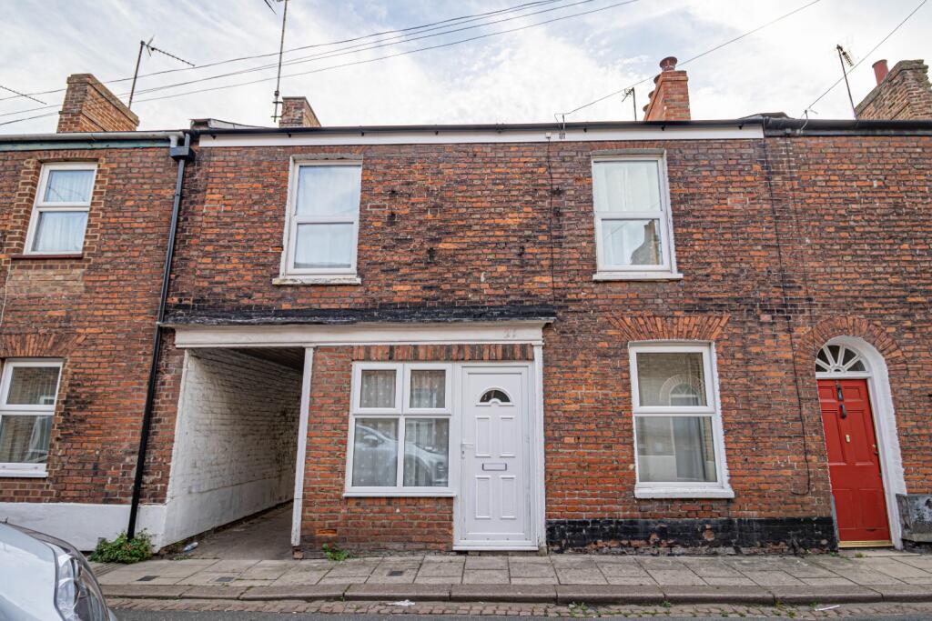 3-bed terraced on Checker Street, King's Lynn, Norfolk, PE30 5AS, £160,000