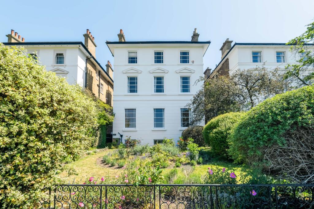 Main image of property: Vanbrugh Terrace, London, SE3
