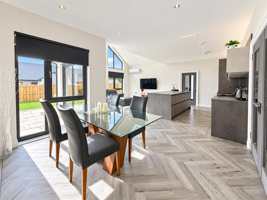 House in Motherwell - View 4